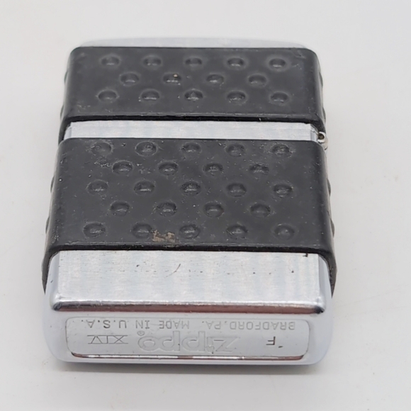 Vintage Zippo XIV Black and Silver Lighter - Picture 3 of 4